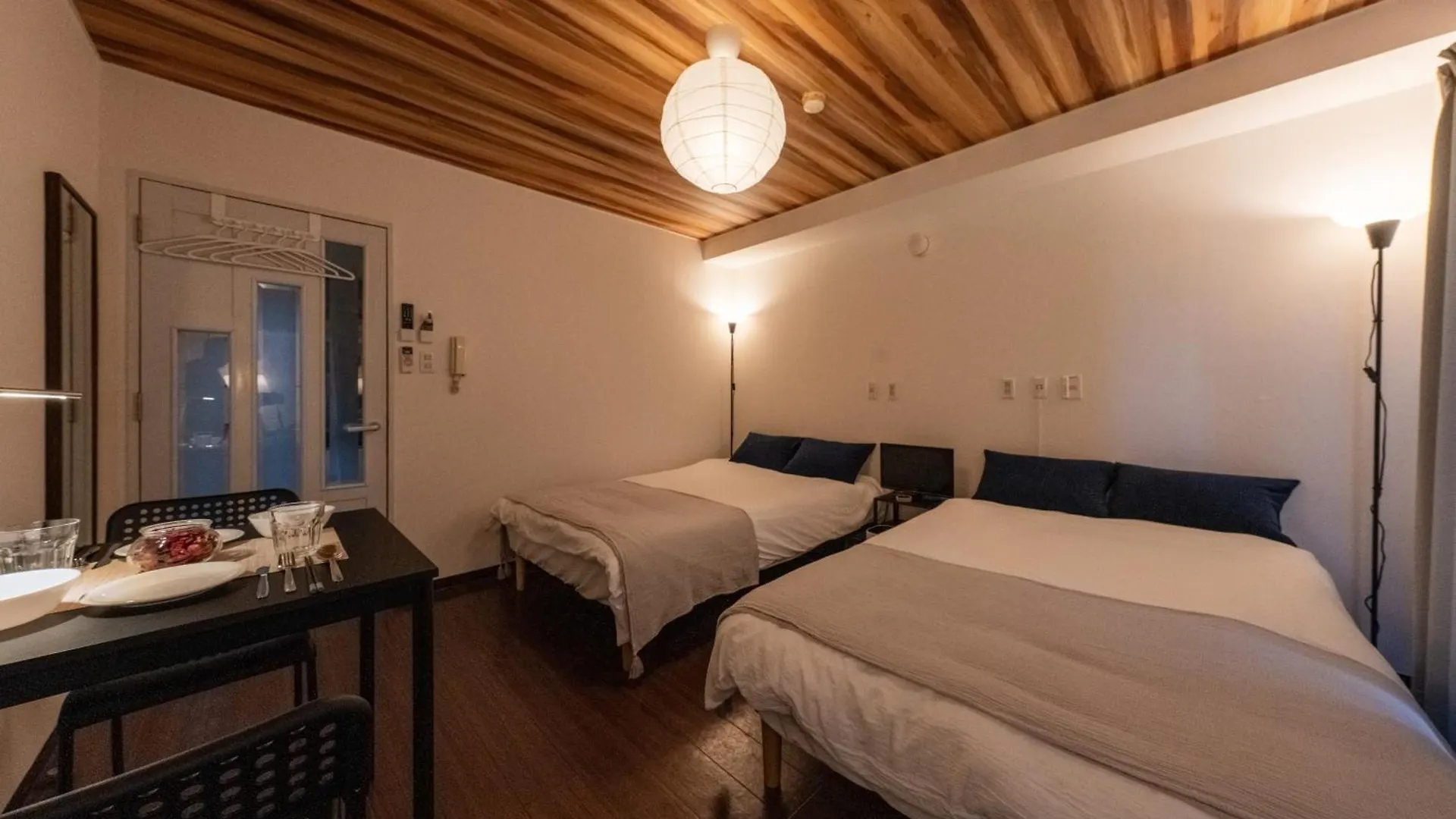 独立した3部屋をご利用できます Apartment Osaka